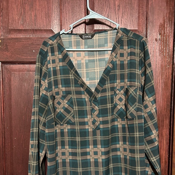 BloomChic Tops - Bloomchic Plaid Blouse Grey and Green